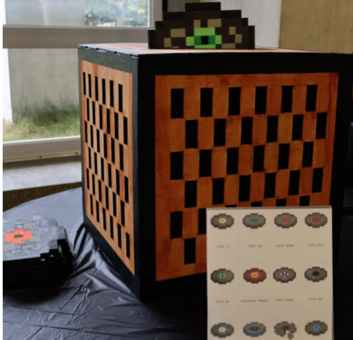 Life-size Minecraft jukebox